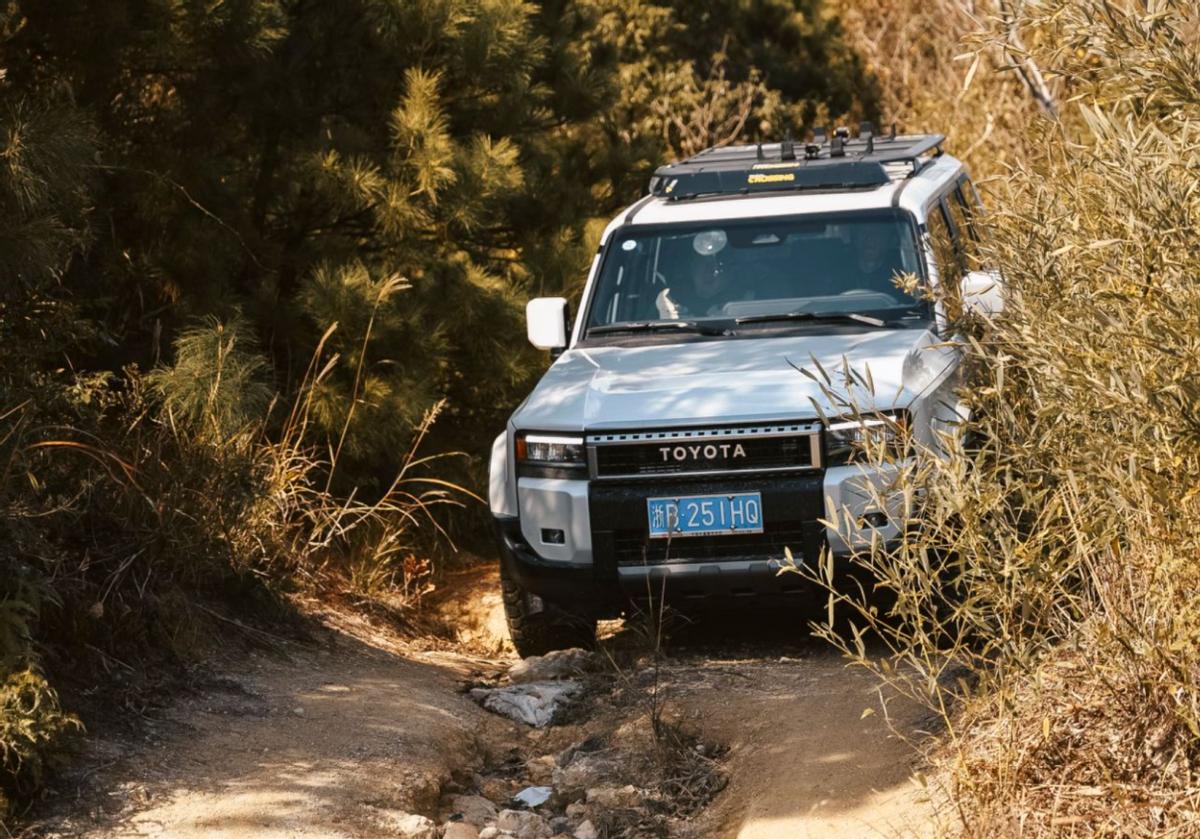 火出圈兒的全新普拉多怎么樣？聽聽首保車主怎么說