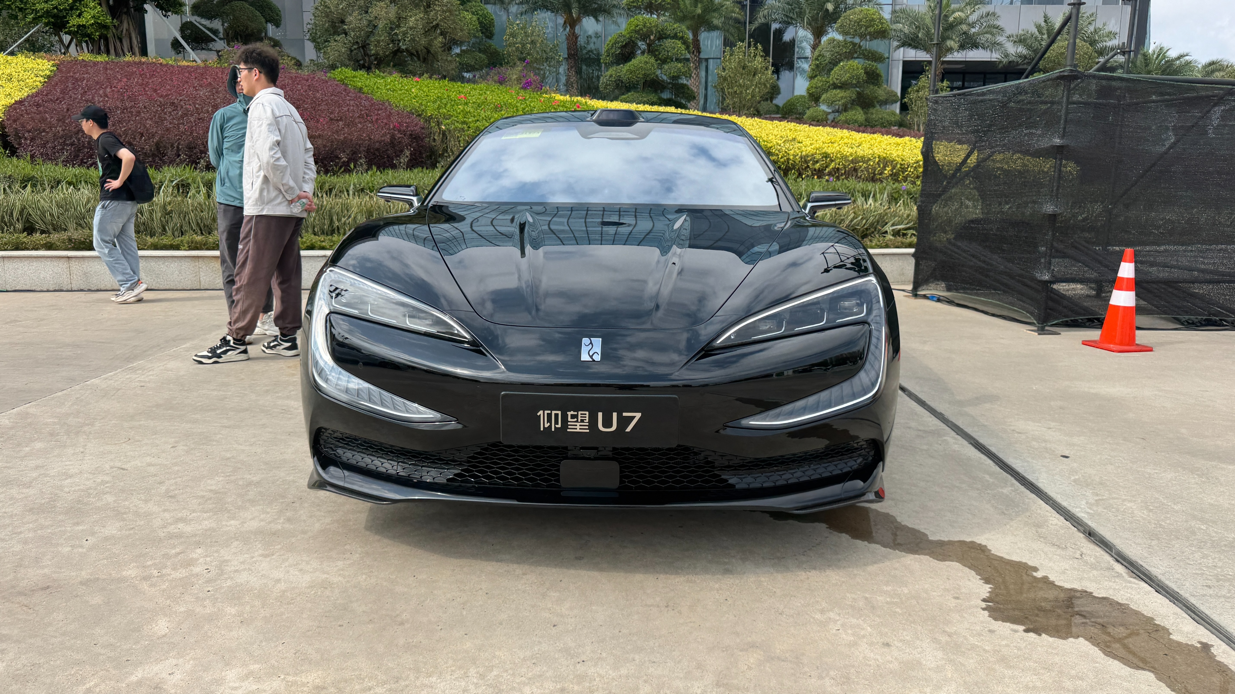 指導(dǎo)售價62.8萬元起！仰望U7正式上市