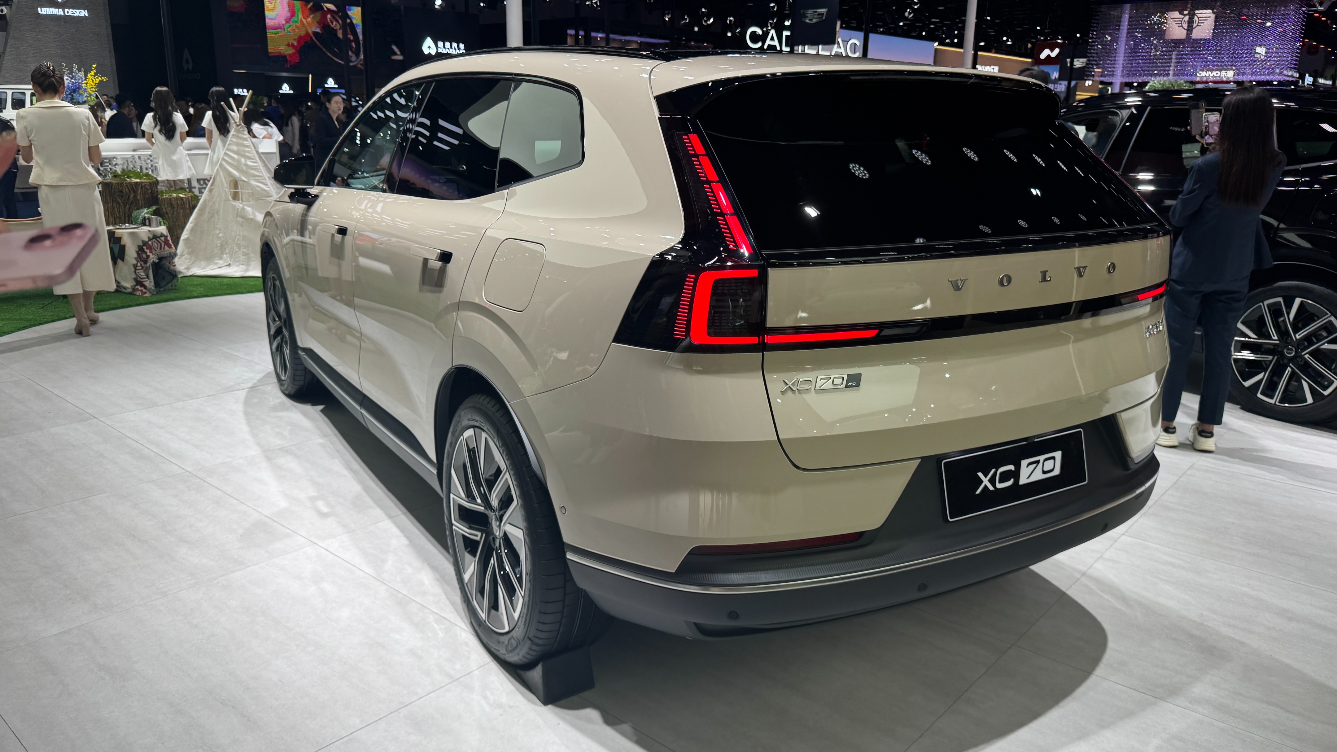 預(yù)售價29.99萬元起！沃爾沃 XC70首發(fā)并開啟預(yù)售