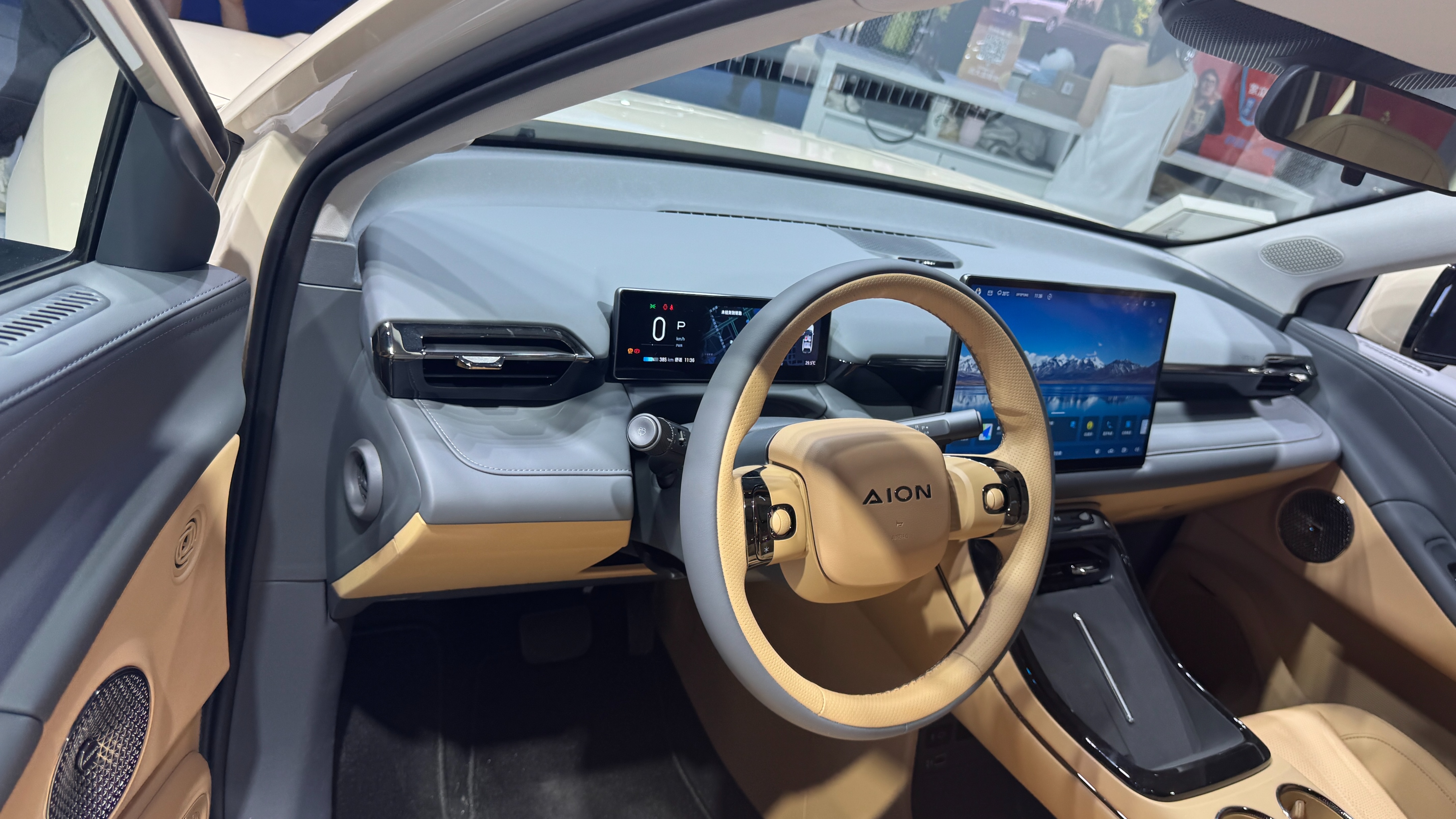 售價10.98萬元起！AION V HOME上市并在成都車展開啟交付